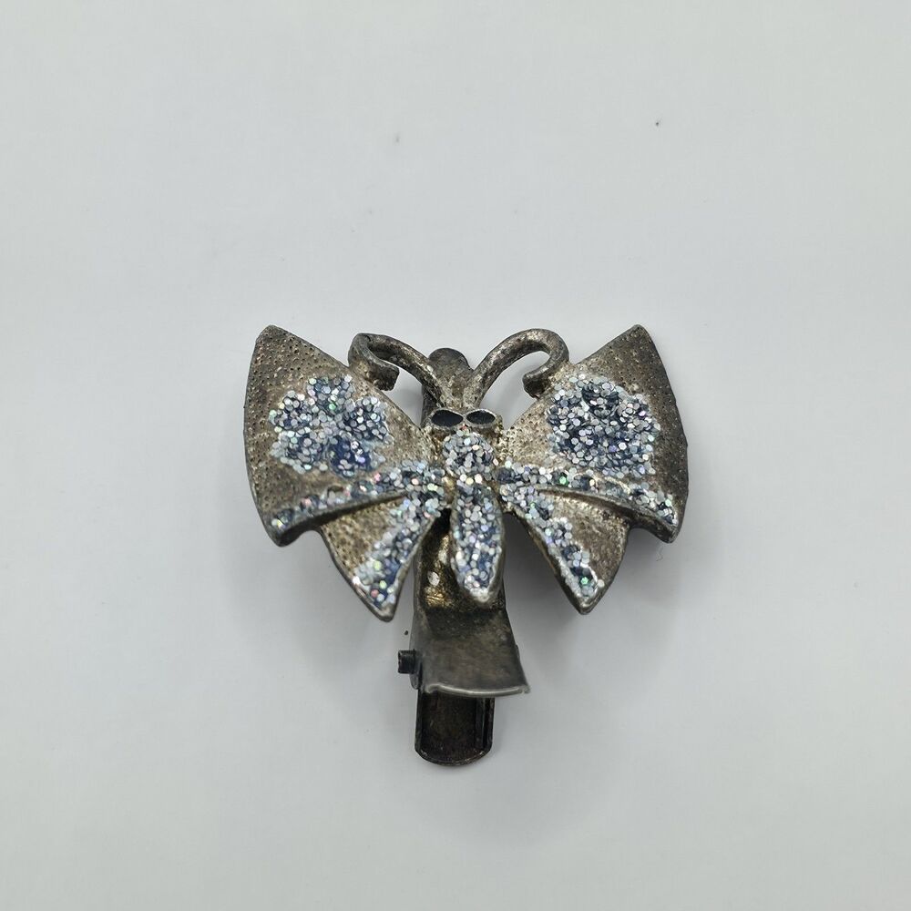 Vintage Butterfly Metal Hair Clip 1 1/4" x 1 1/4"